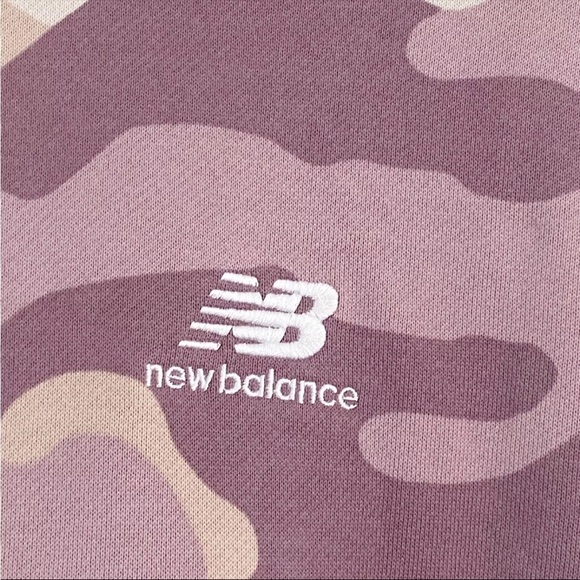 New Balance Women's Camouflage Sweater - Pink and Beige small - Picture 8 of 11